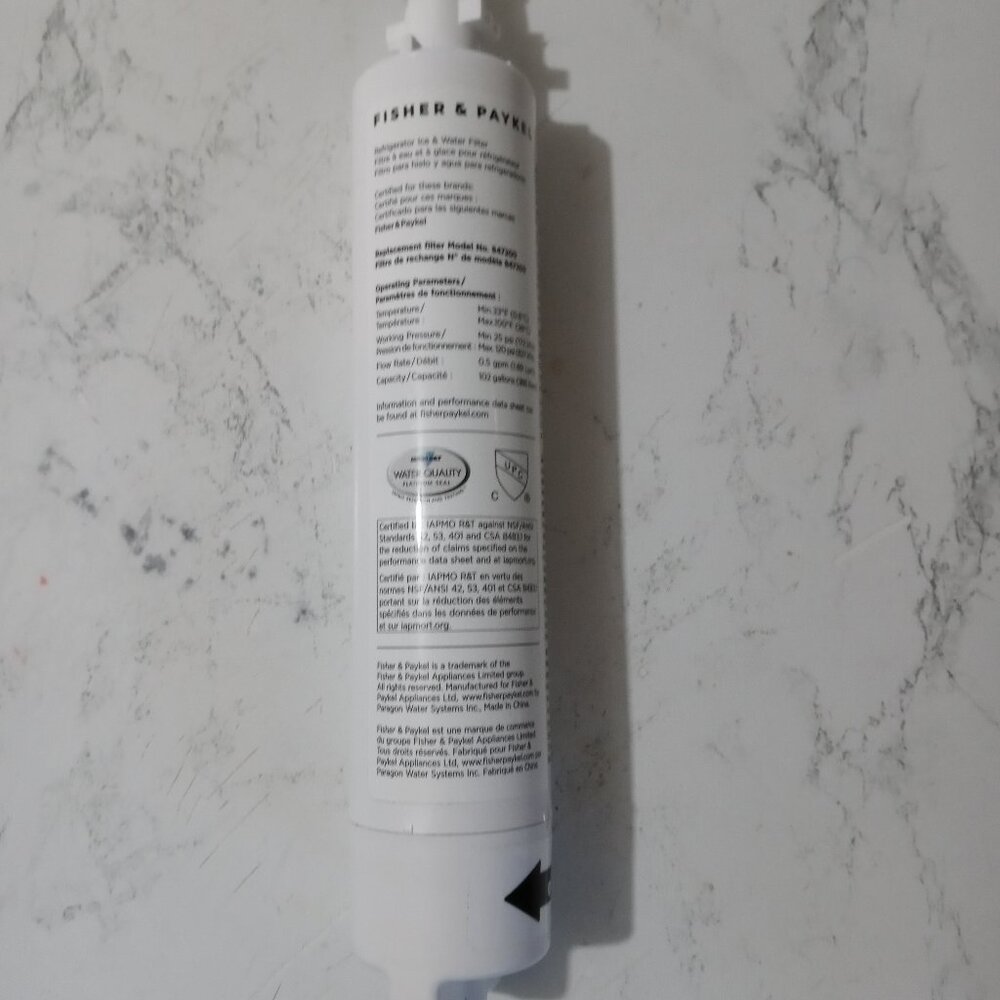 Fisher & Paykel  Refrigerator Ice & Water Filter Model 847200 READ DESCRIPTION